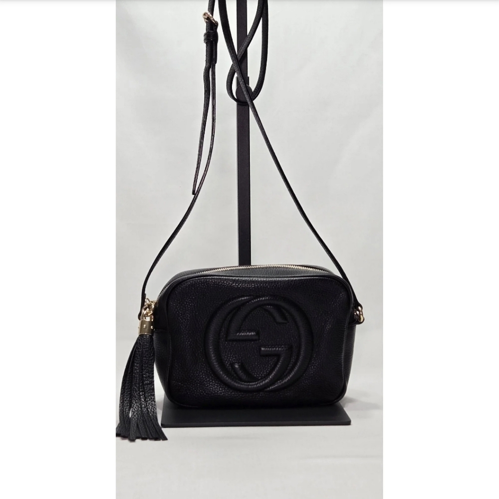 GUCCI Pebbled Calfskin Small SohoDisco Crossbody Bag - Picture 2 of 14